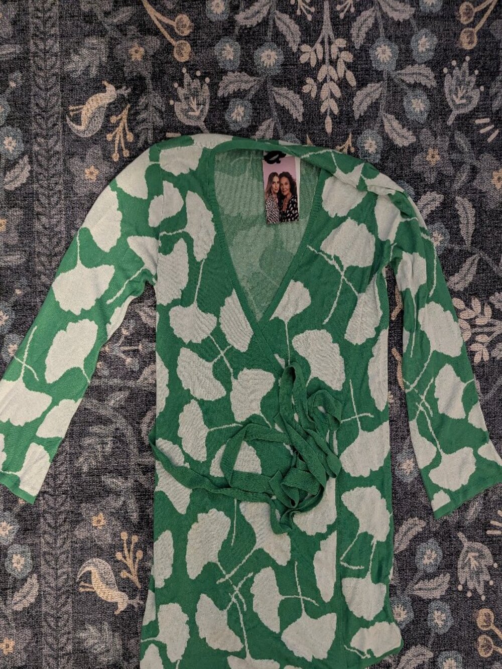 Diane Von Furstenberg x Target Gingko Green & White Wrap Sweater Top